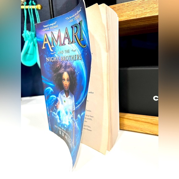 AMARI AND THE NIGHT BROTHERS AUTHOR
B. B. ALSTON normal wear used - Picture 4 of 4